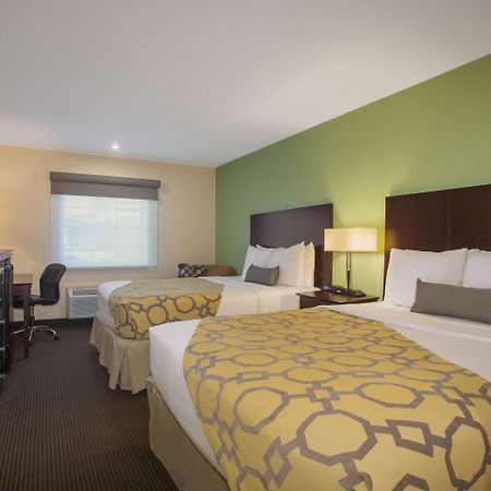 Baymont By Wyndham Jefferson City Extérieur photo