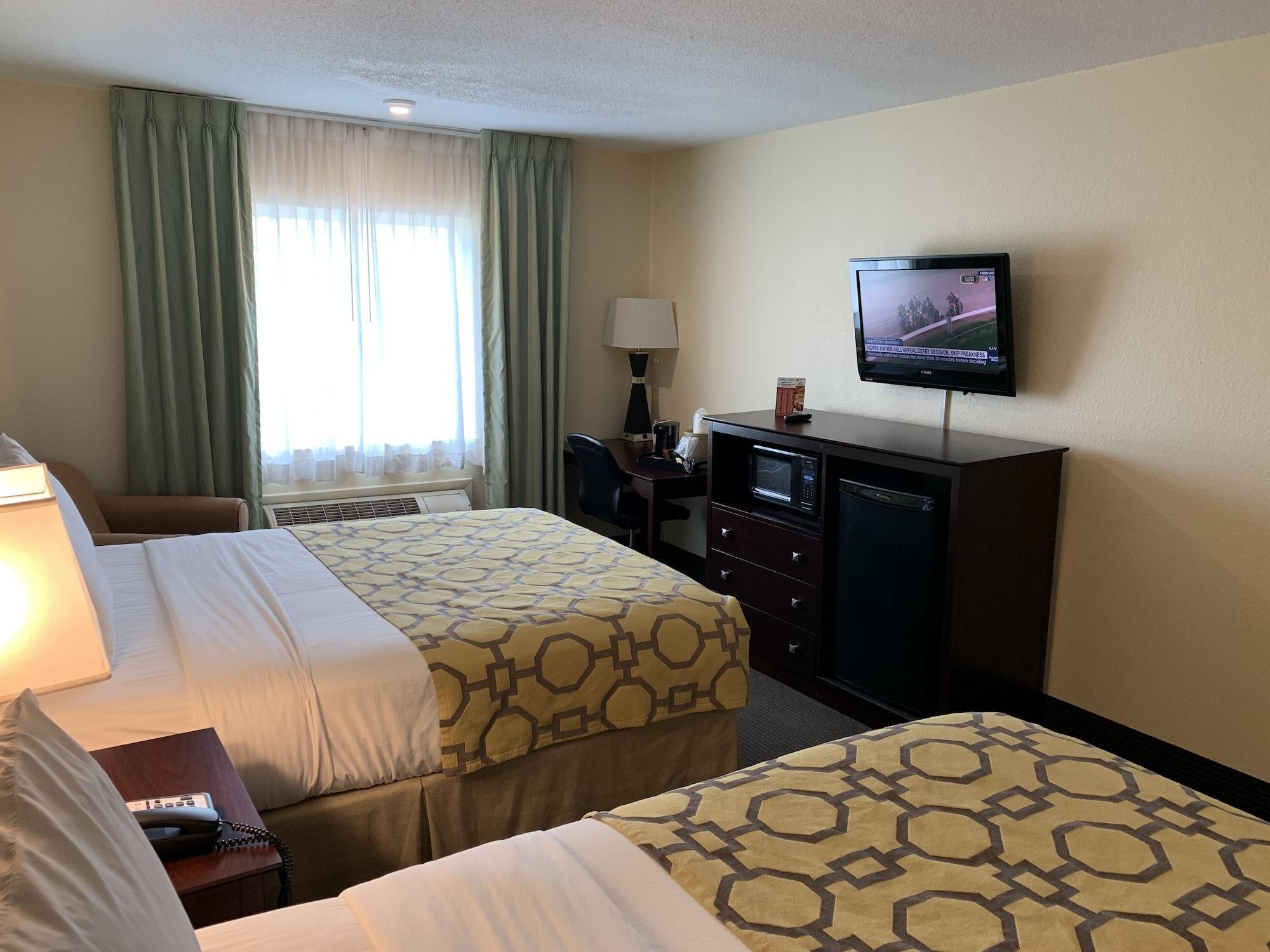 Baymont By Wyndham Jefferson City Extérieur photo