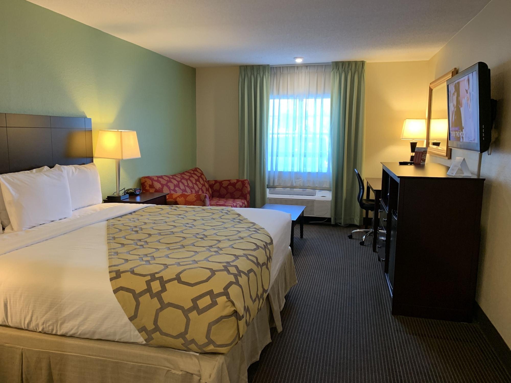 Baymont By Wyndham Jefferson City Extérieur photo
