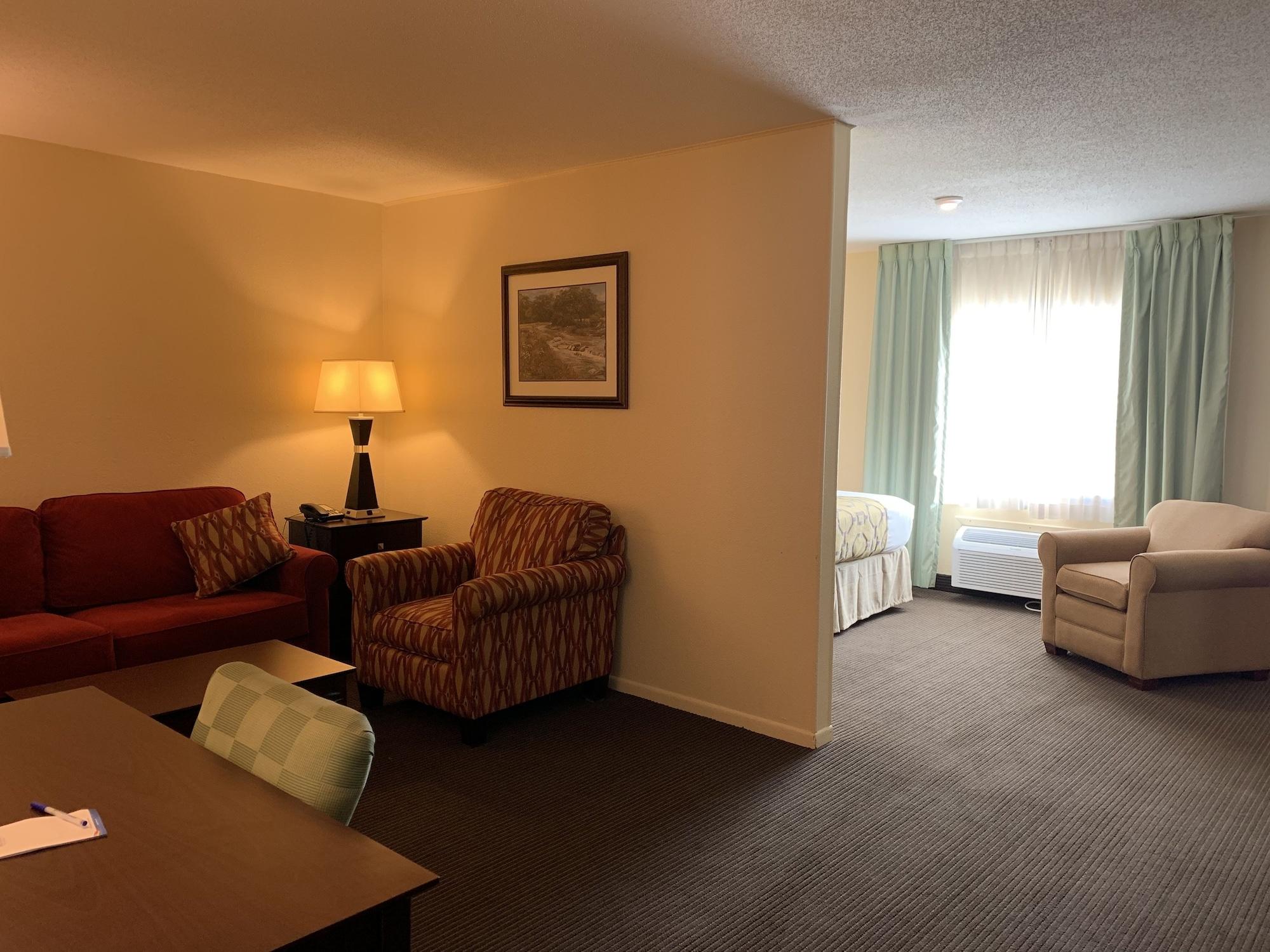 Baymont By Wyndham Jefferson City Extérieur photo