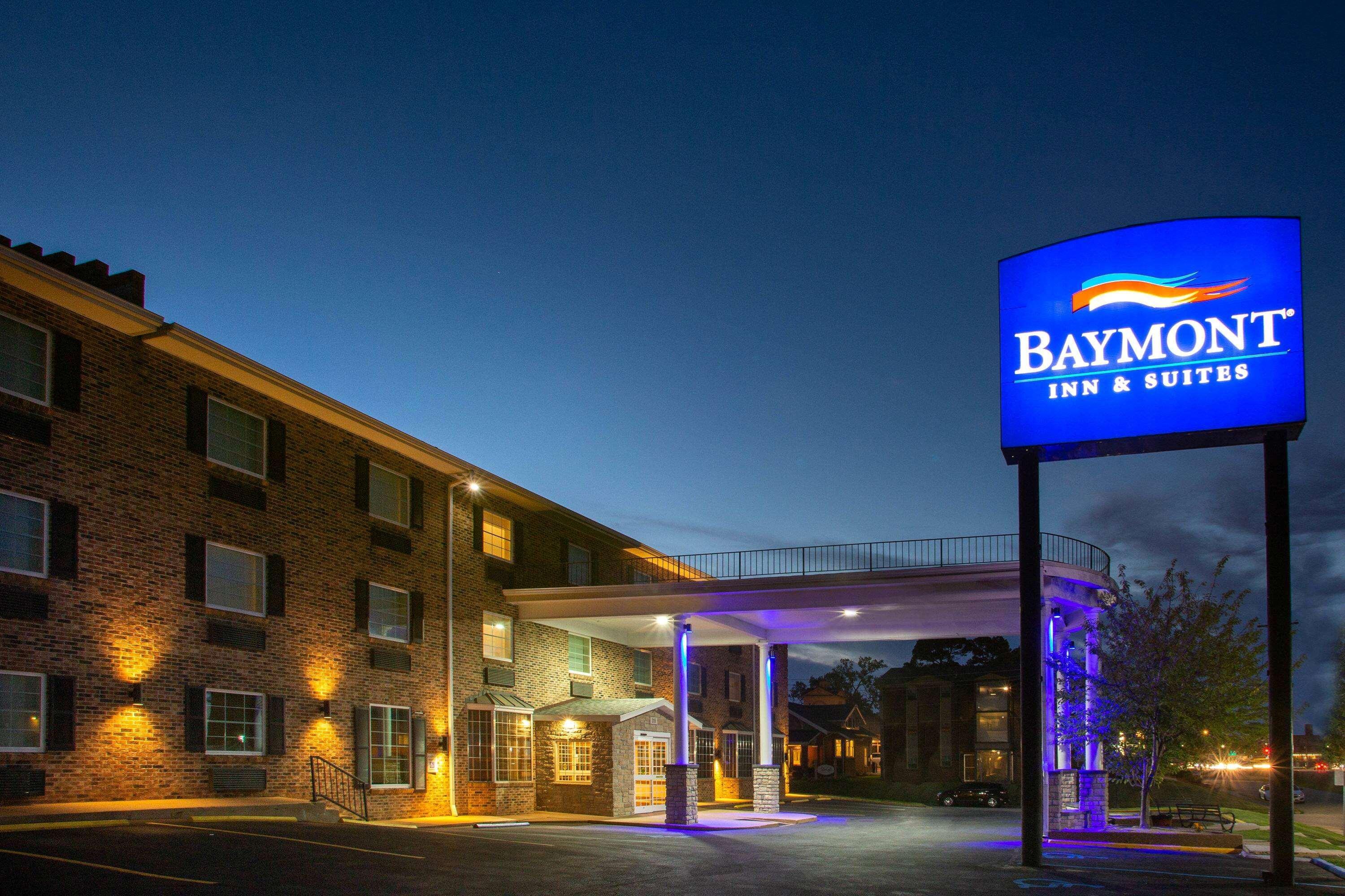 Baymont By Wyndham Jefferson City Extérieur photo