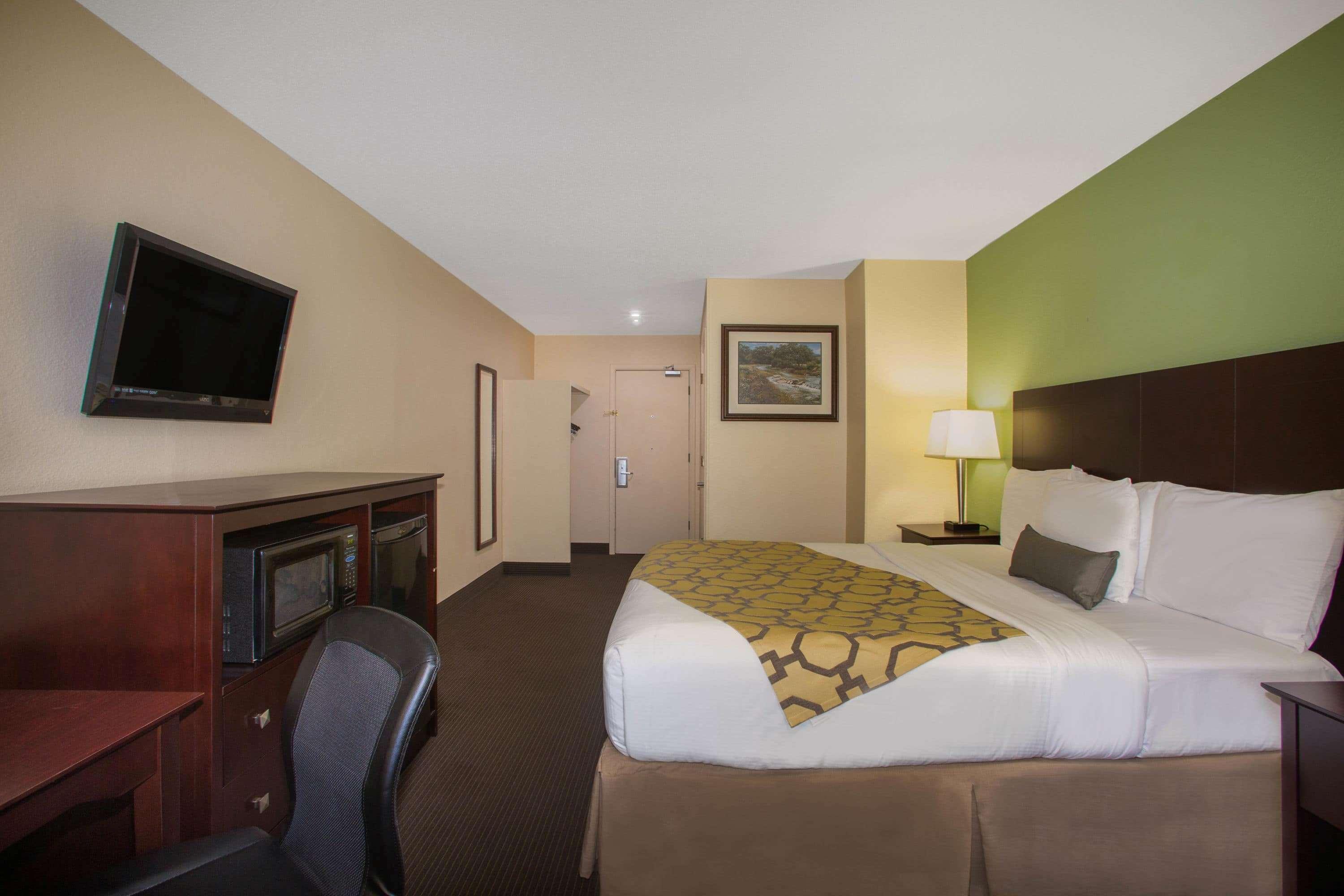 Baymont By Wyndham Jefferson City Extérieur photo