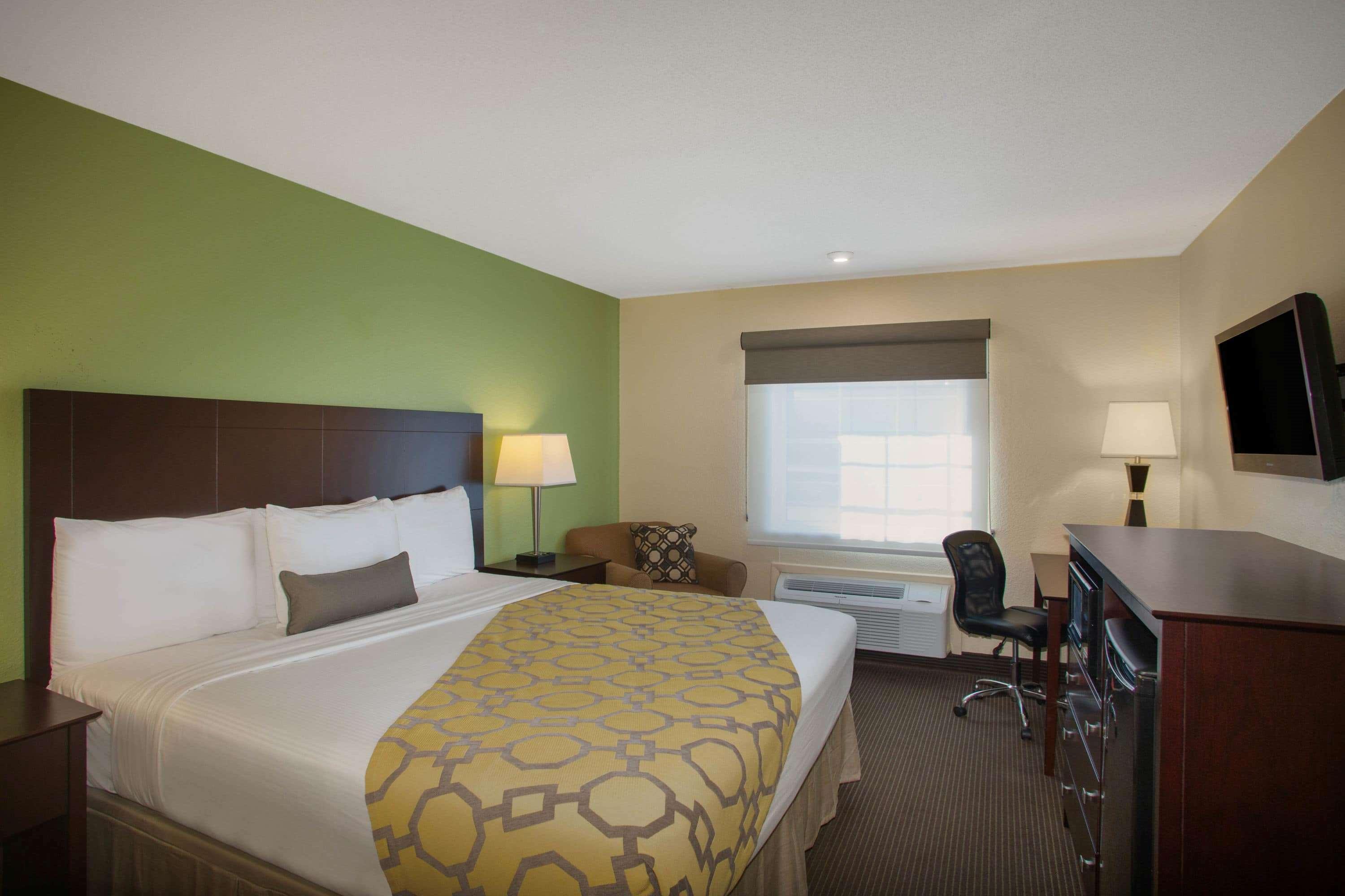 Baymont By Wyndham Jefferson City Extérieur photo